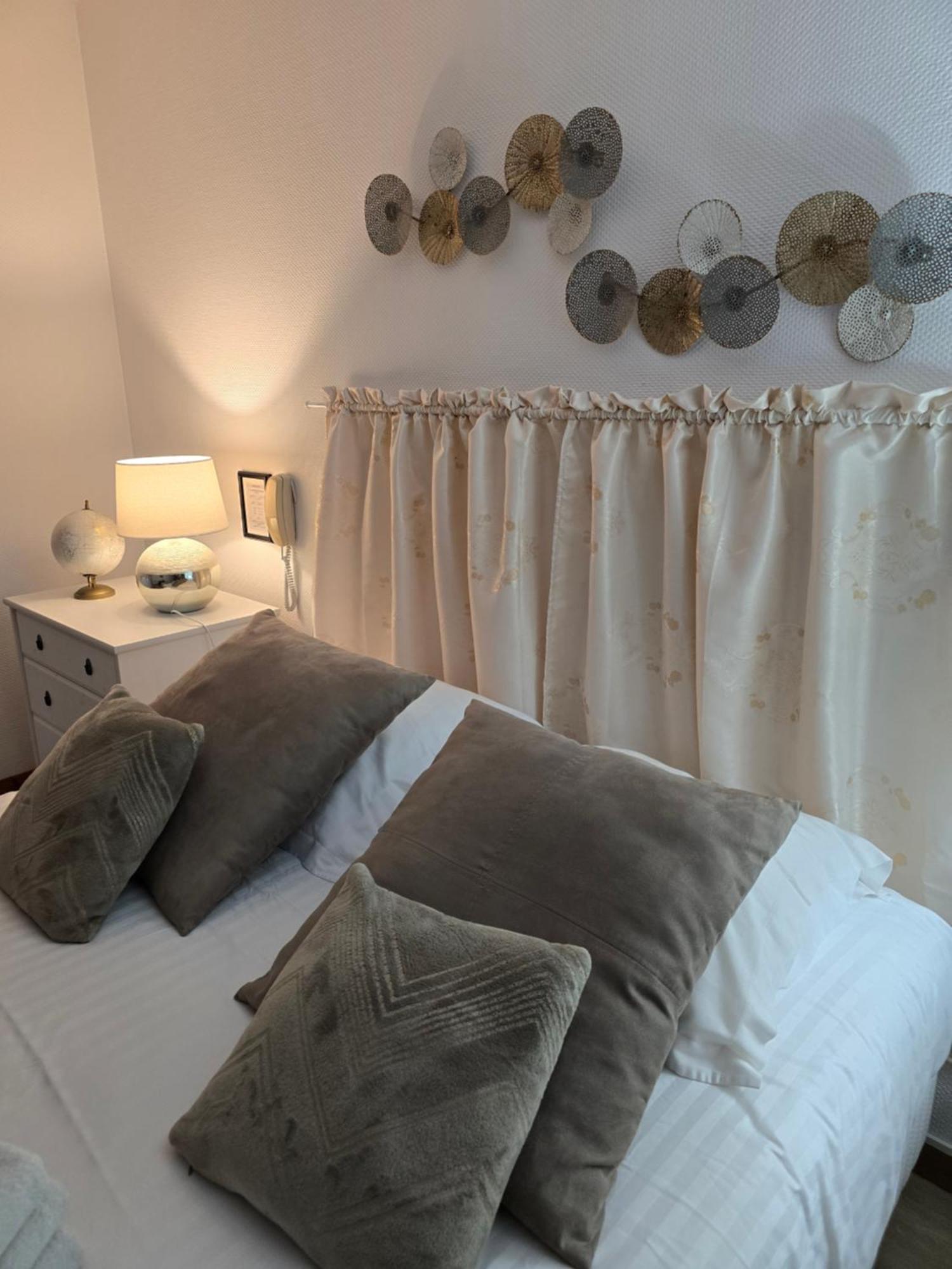Hotel L'Ideal Le Mountbatten Arromanches-les-Bains Eksteriør billede