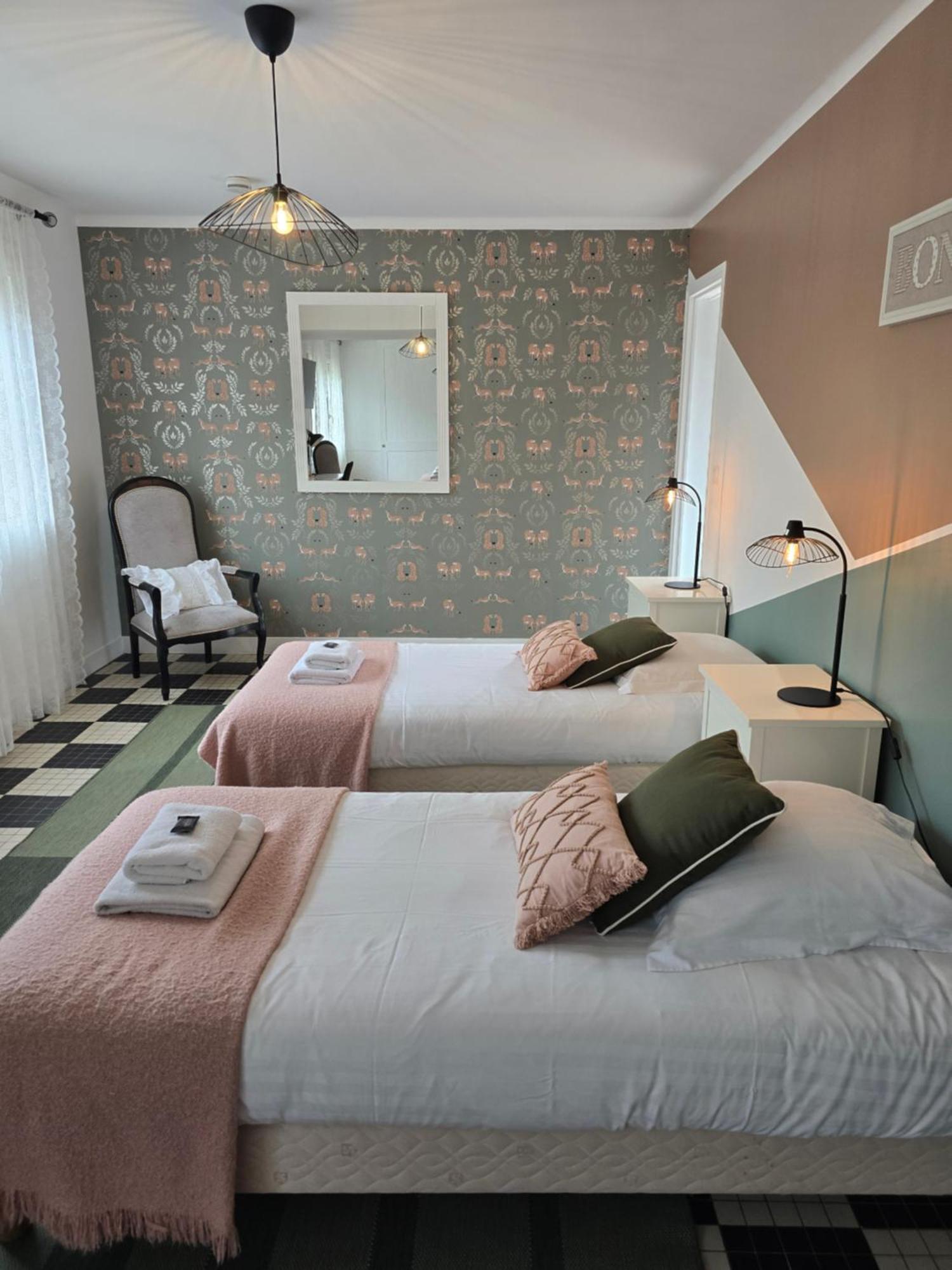 Hotel L'Ideal Le Mountbatten Arromanches-les-Bains Eksteriør billede