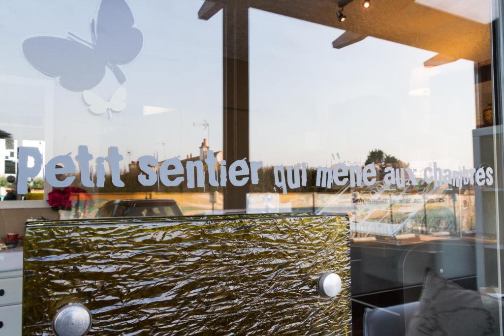 Hotel L'Ideal Le Mountbatten Arromanches-les-Bains Eksteriør billede