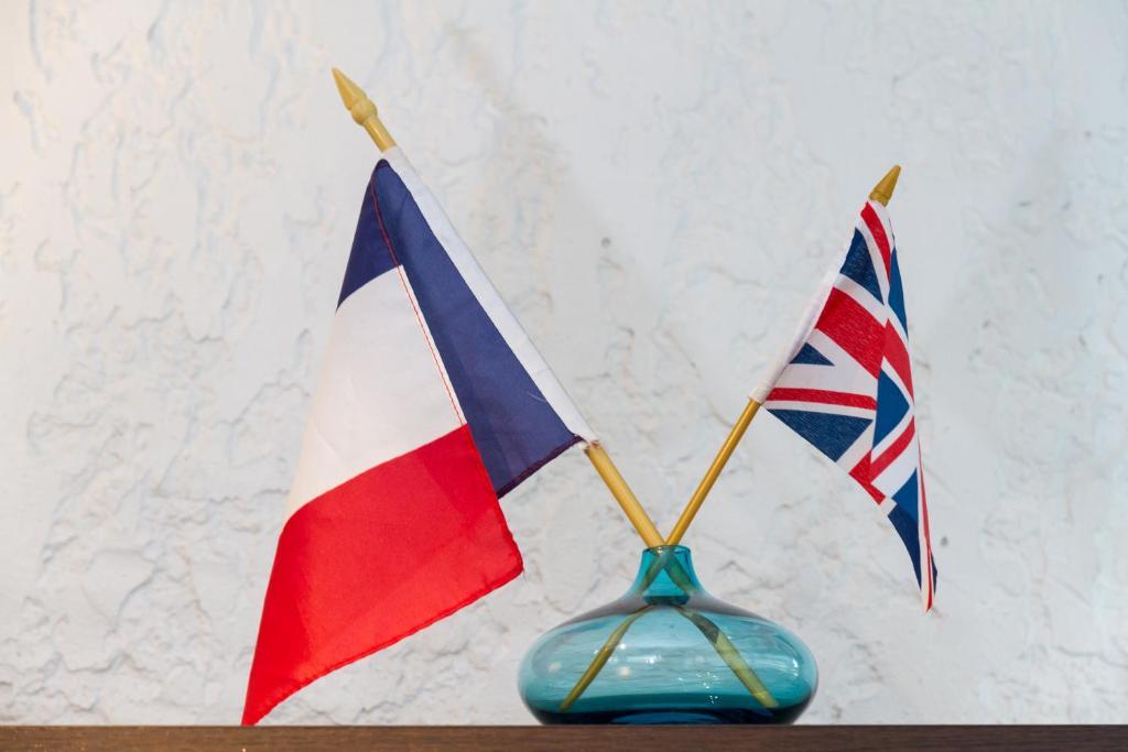 Hotel L'Ideal Le Mountbatten Arromanches-les-Bains Eksteriør billede
